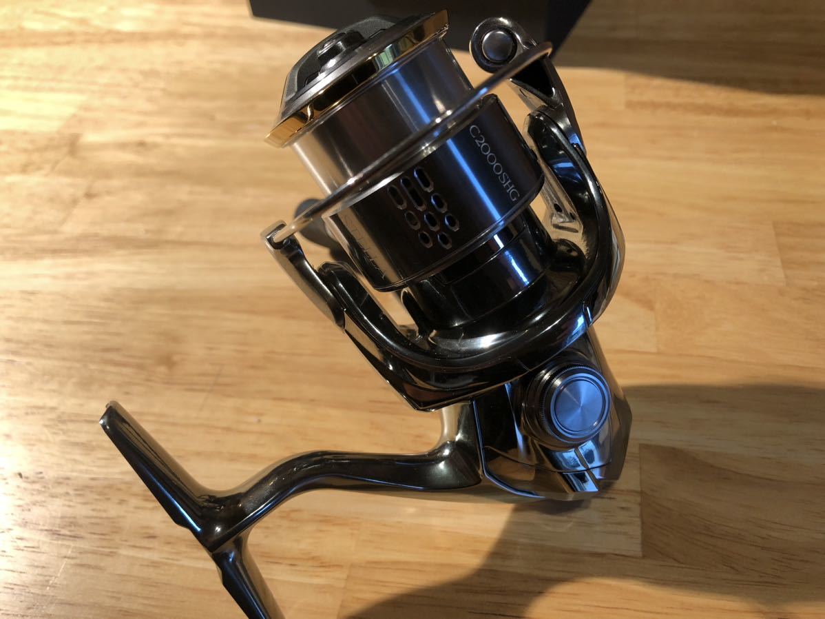 シマノ 18ステラ c2000SHG