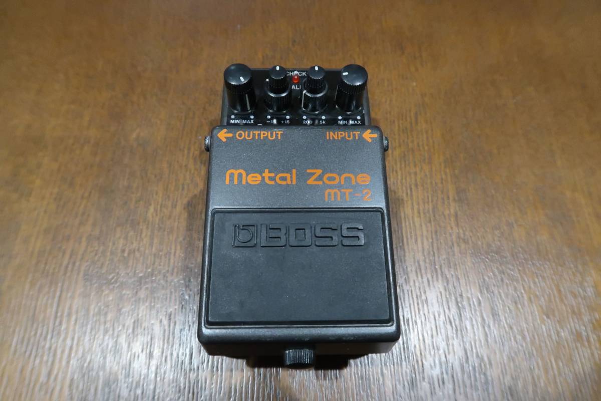 ZS-1992】☆美品☆ BOSS/ボス ギターエフェクター MT-2 Metal Zone