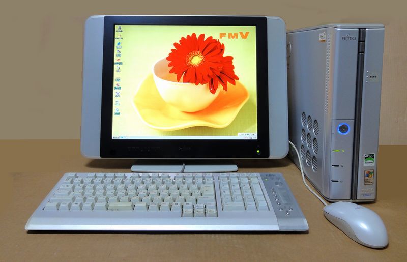 Windows98SE 17型モニタセット 富士通 FMV-DESKPOWER CE50L7 AMD