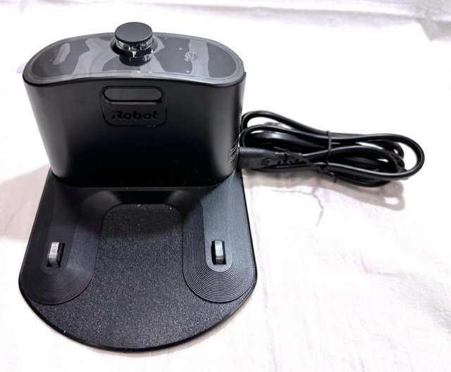 未使用品】ルンバ iRobot ロボット掃除機 i2【送料無料】FD0198 ルンバ