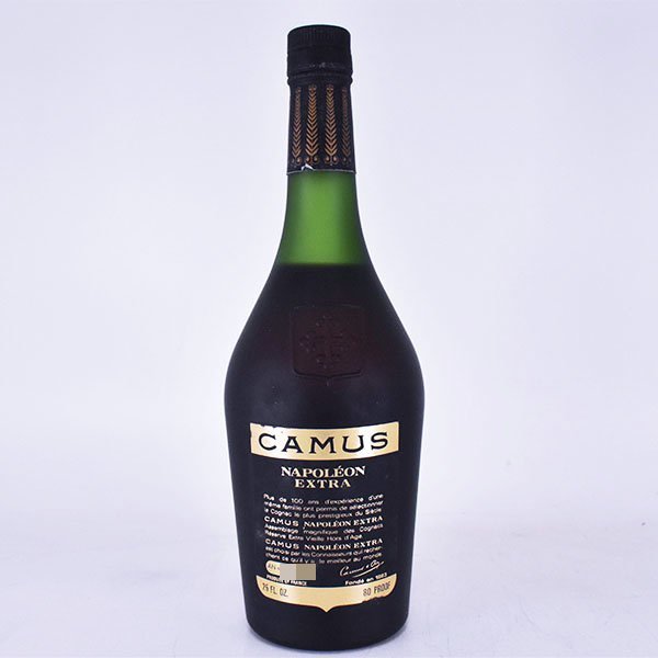 カミュ ナポレオン エクストラ ラ グランマルキ 700ml 未開栓CAMUS