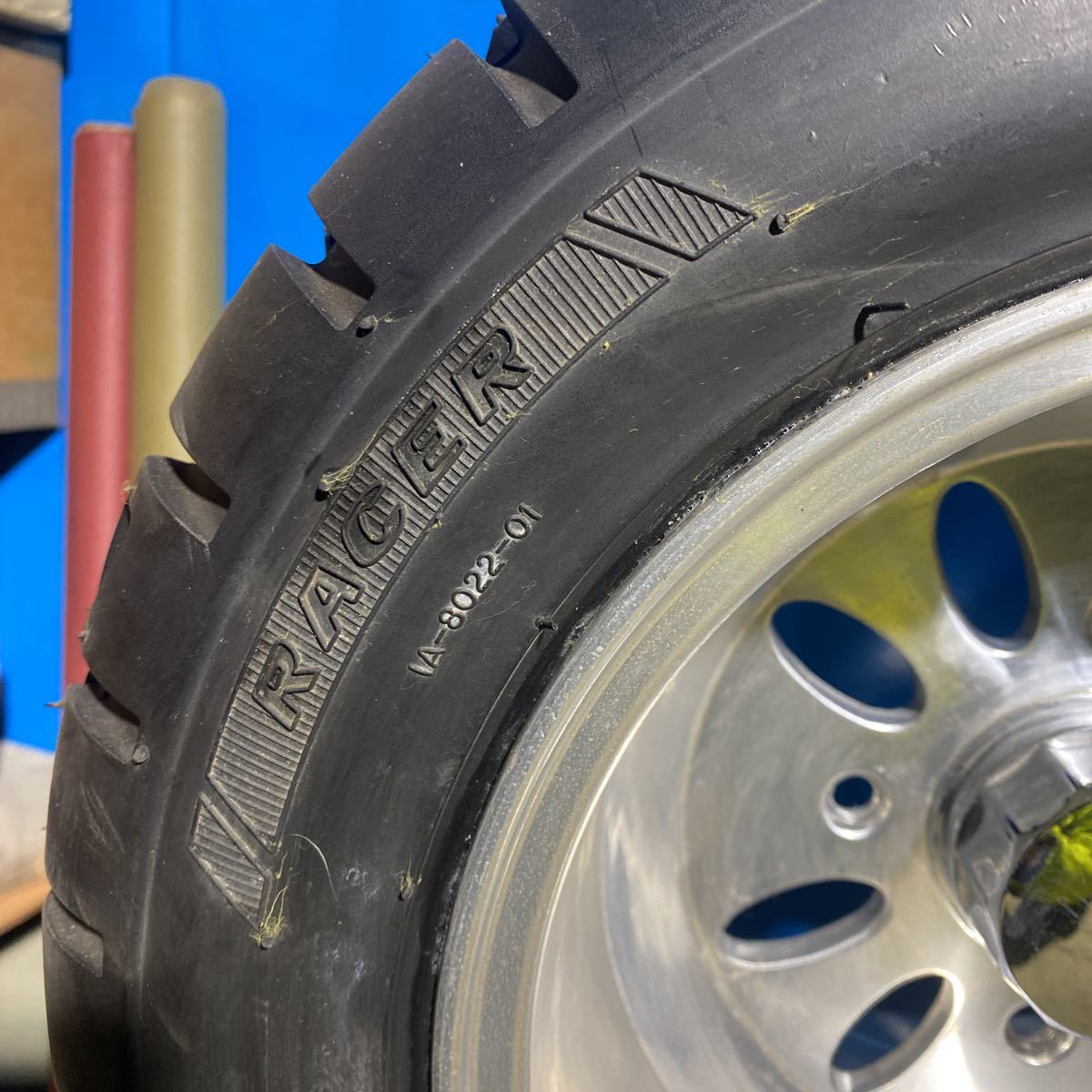 on タイヤ Tyre Racer Innova シエラ 岐阜発　225/40-10(18×10.00-10) 二本