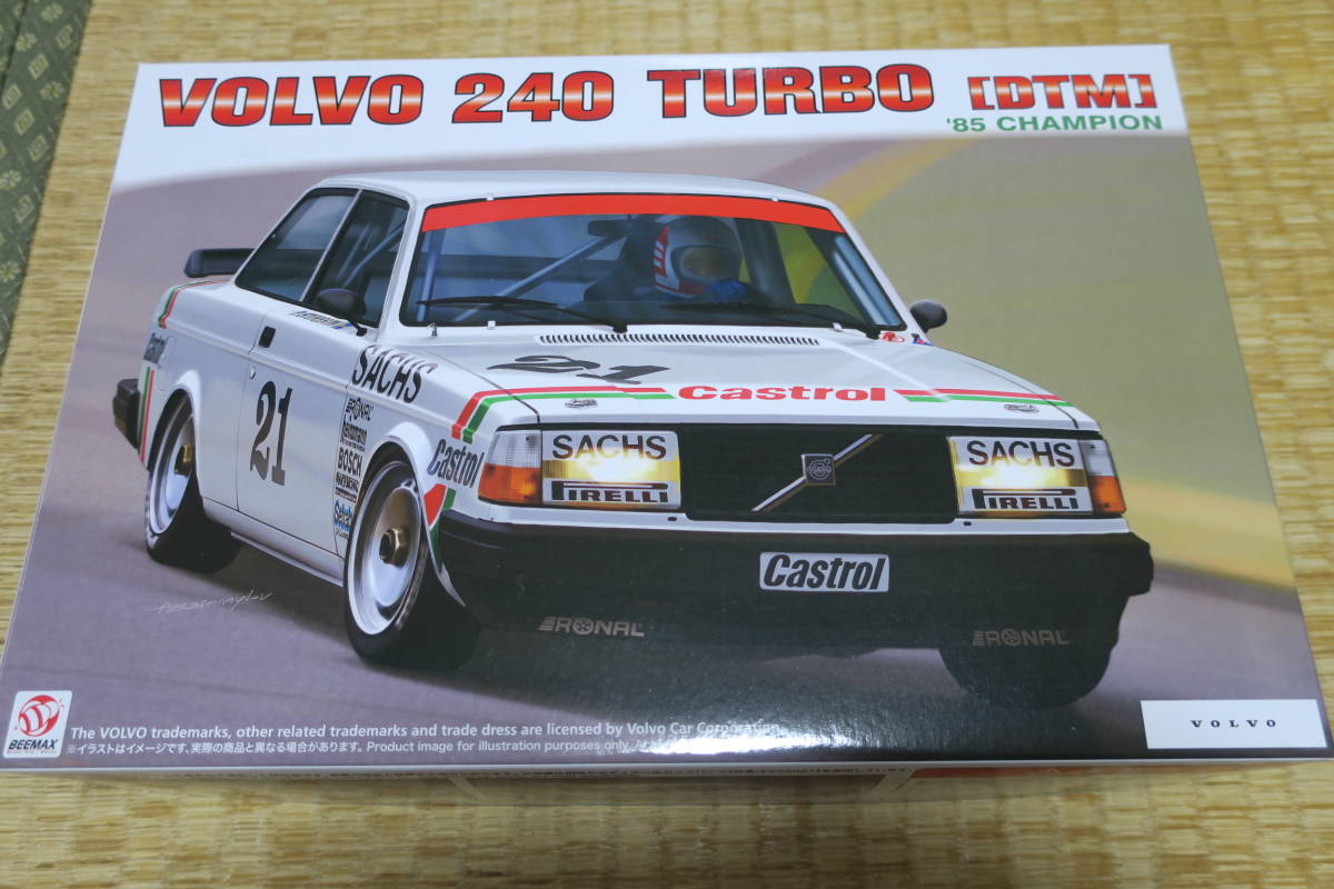 ★nunu　1／24 ボルボ240ターボ　DTM1985チャンピオン [未組立]