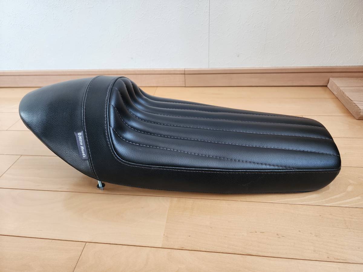 ☆美品☆NitroHeads SR400用タックロールカフェシート☆ナイトロヘッズ 