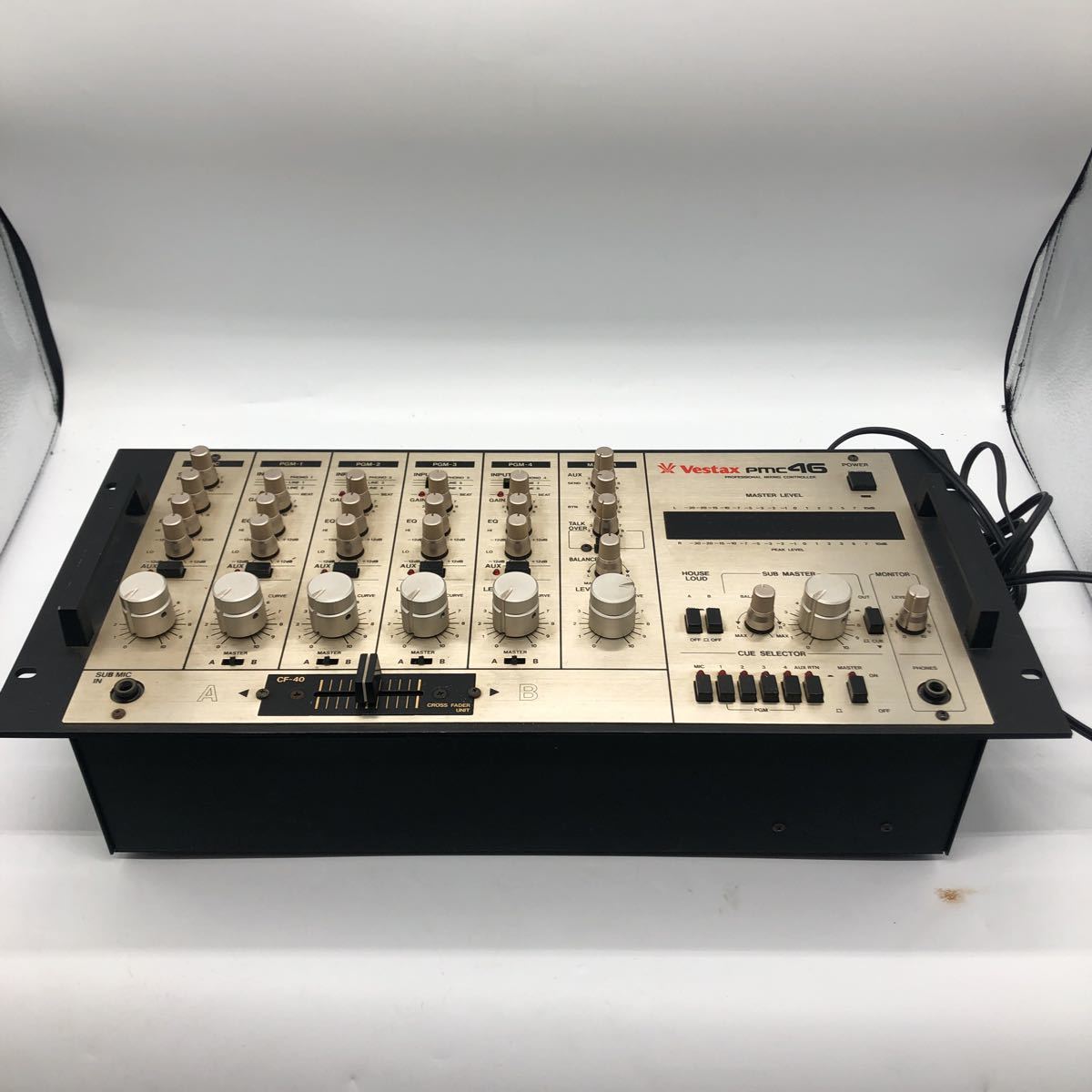 【E/F366571】Vestax ベスタックス DJミキサー PMC46 通電確認OK