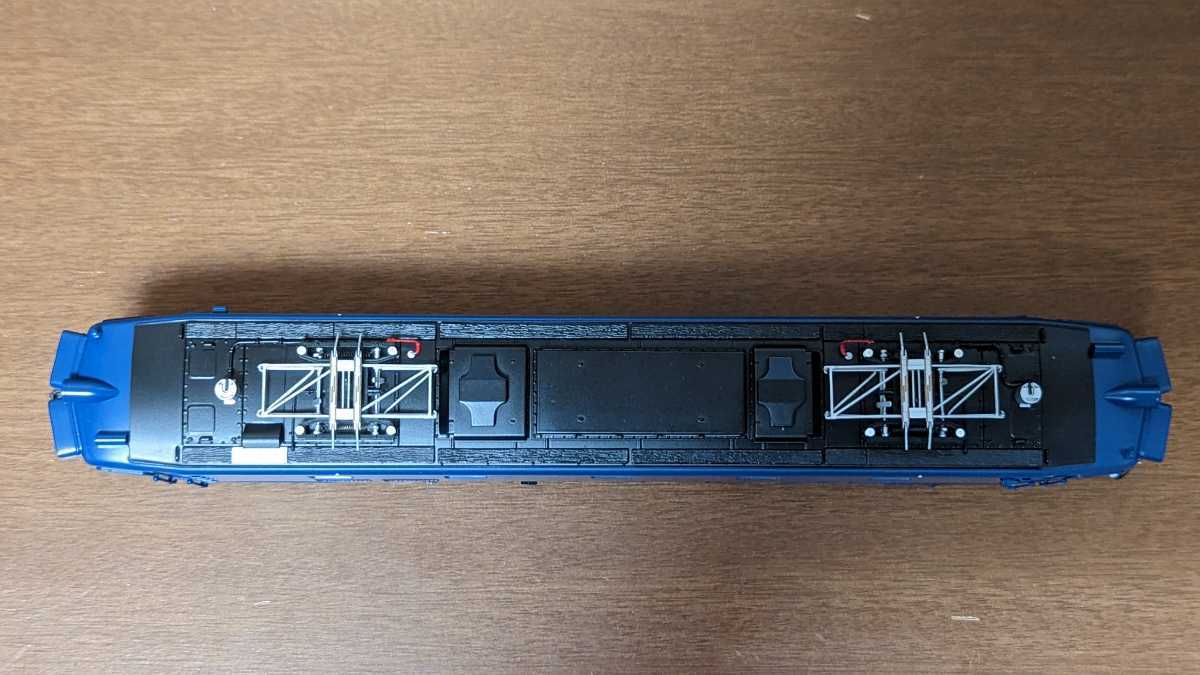 天賞堂No.72004 EF58形電気機関車(Hゴム付 小窓)青/クリーム（警戒色