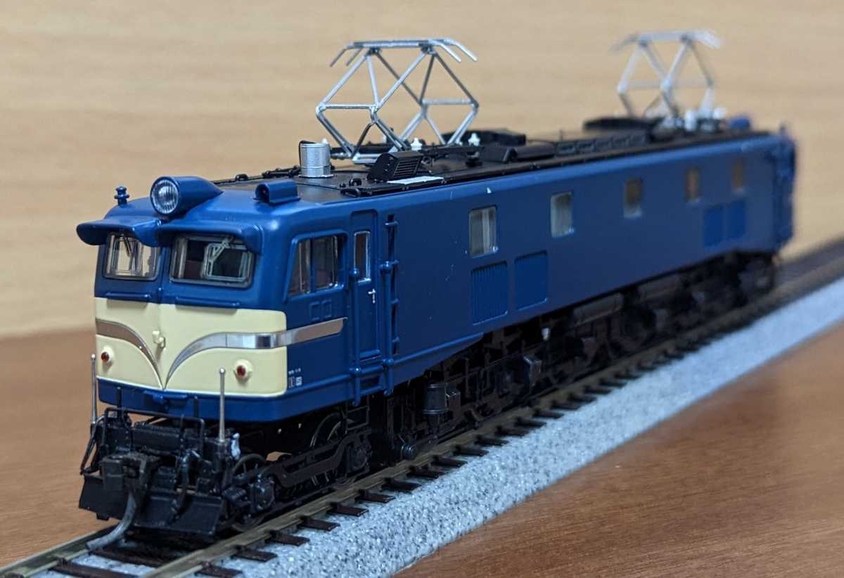 天賞堂No.72004 EF58形電気機関車(Hゴム付 小窓)青/クリーム（警戒色