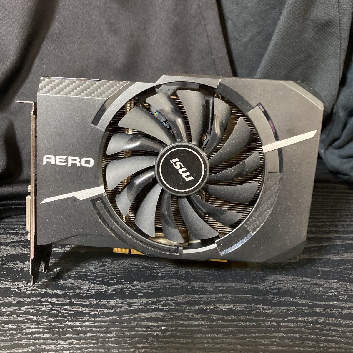 【動作確認済】MSI ショート基盤採用 グラフィックスカード GEFORCE GTX 1070 AERO ITX 8G OC ブランド：MSI グラボ　1070 黒