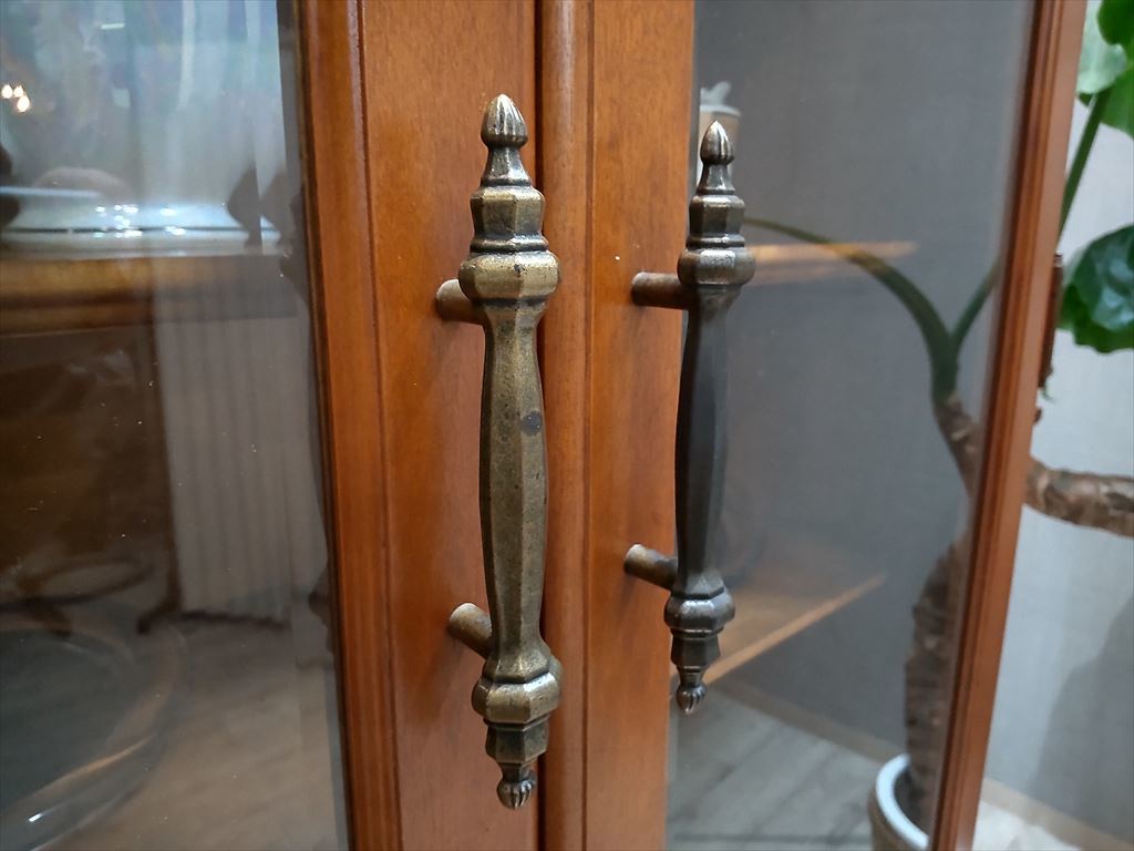 美品『Daniel』横浜ダニエル コーナーキャビネット キャビネットRWcab3