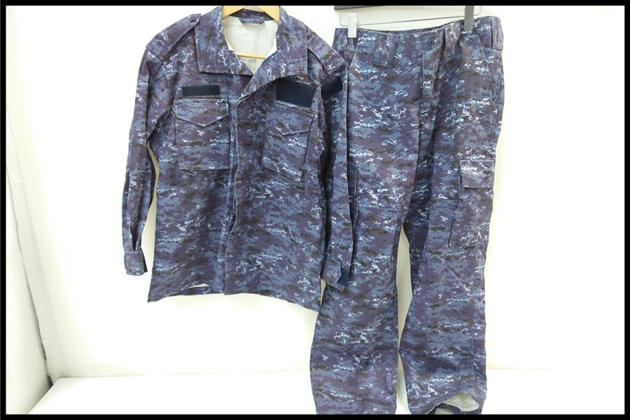 東京)加賀屋産業 海上自衛隊 デジタル迷彩 レプリカ上下セット 本格派