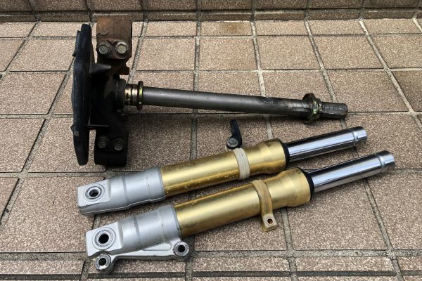 高品質，新作登場 ￥100オークション ホンダ ライブディオＺＸ AF35 純正 フロントフォーク ステムのセット 金フォーク(フロント)｜売買されたオークション情報、yahooの商品情報をアーカイブ公開 - オークファ ホンダ用