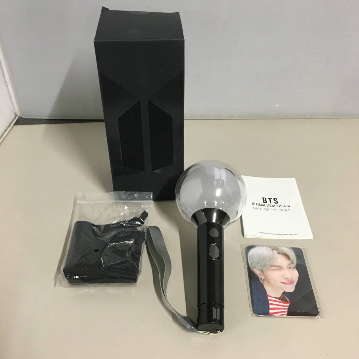 BTS公式ペンライト フォトカード付き アミボム BTS ペンライト フォト
