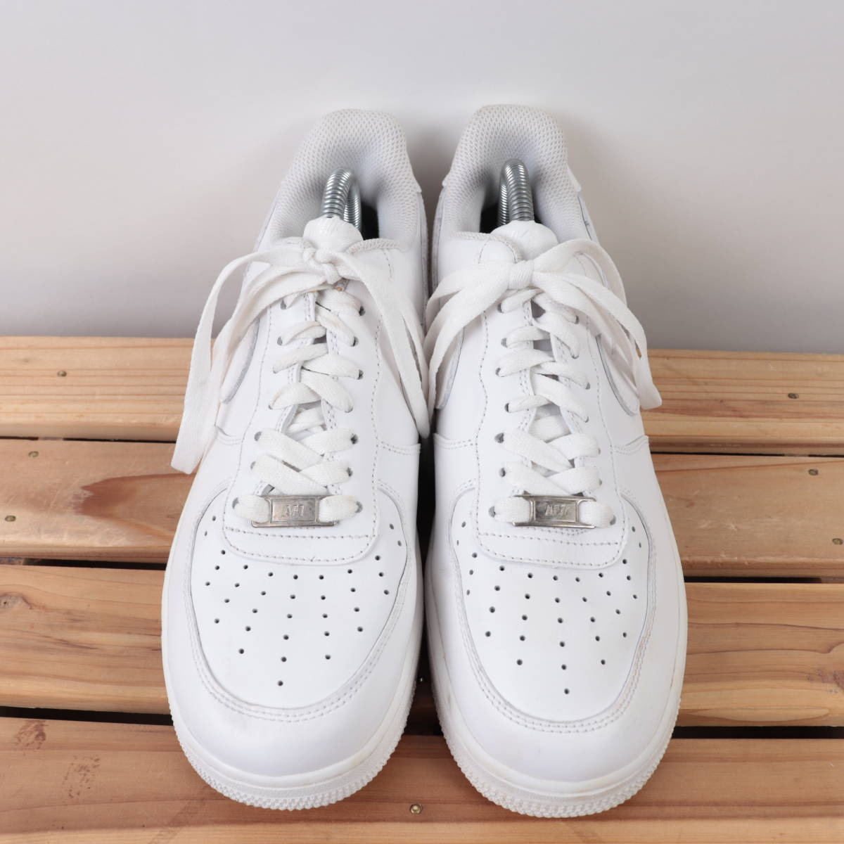 z1727 ナイキ エアフォース1 US8 26.0cm/白 ホワイト NIKE AIRFORCE1 