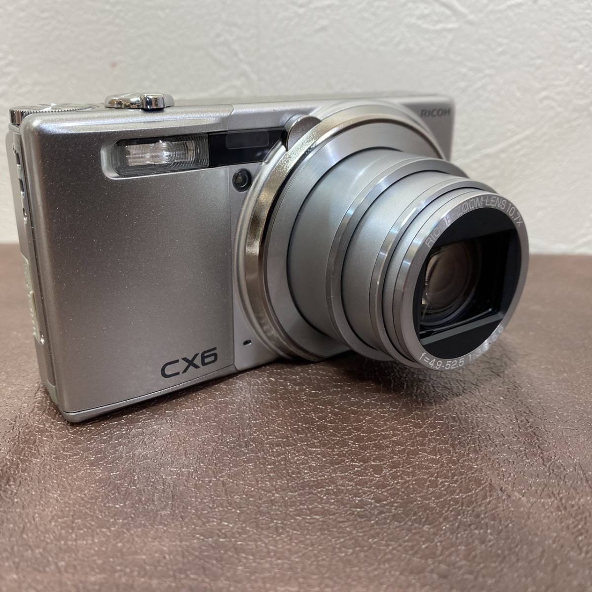 ○【MH-2744】中古品 RICOH リコー CX6 コンパクトデジカメ f=4.9-52.5