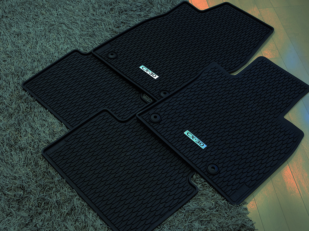 ◆ほぼ新品◆　送料無料 マツダ 純正 CX-30 オールウェザーフロアマット　セット