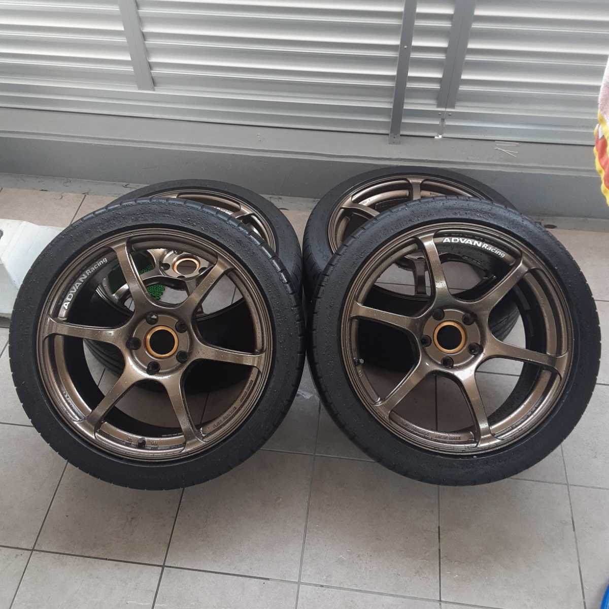 RG-3 ADVAN 245/40r18 8.5J 45 5H/114.3 18インチ(5穴)｜売買された 