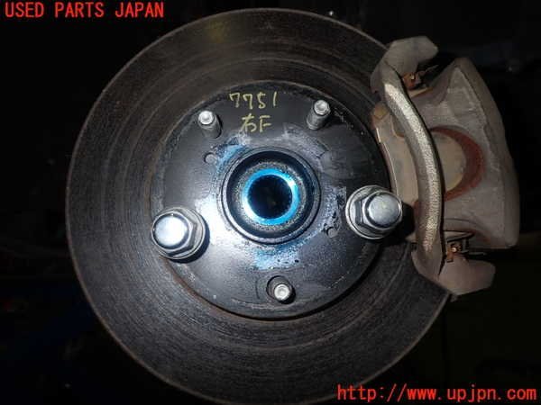 5UPJ-77514290]ヴォクシー(ノア)(AZR60G)右フロントナックルハブ 中古 トヨタ ヴォクシー トヨタ「ノア トヨタ新型「ノア／ヴォクシー」の新車装着用タイヤに横浜ゴムの ラインナップおよびカラー ノア＆ヴォクシーのユーザーが他ブランド他車に流れないで乗り