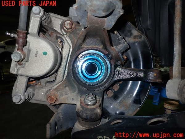 5UPJ-77514290]ヴォクシー(ノア)(AZR60G)右フロントナックルハブ 中古 トヨタ ヴォクシー トヨタ「ノア トヨタ新型「ノア／ヴォクシー」の新車装着用タイヤに横浜ゴムの ラインナップおよびカラー ノア＆ヴォクシーのユーザーが他ブランド他車に流れないで乗り
