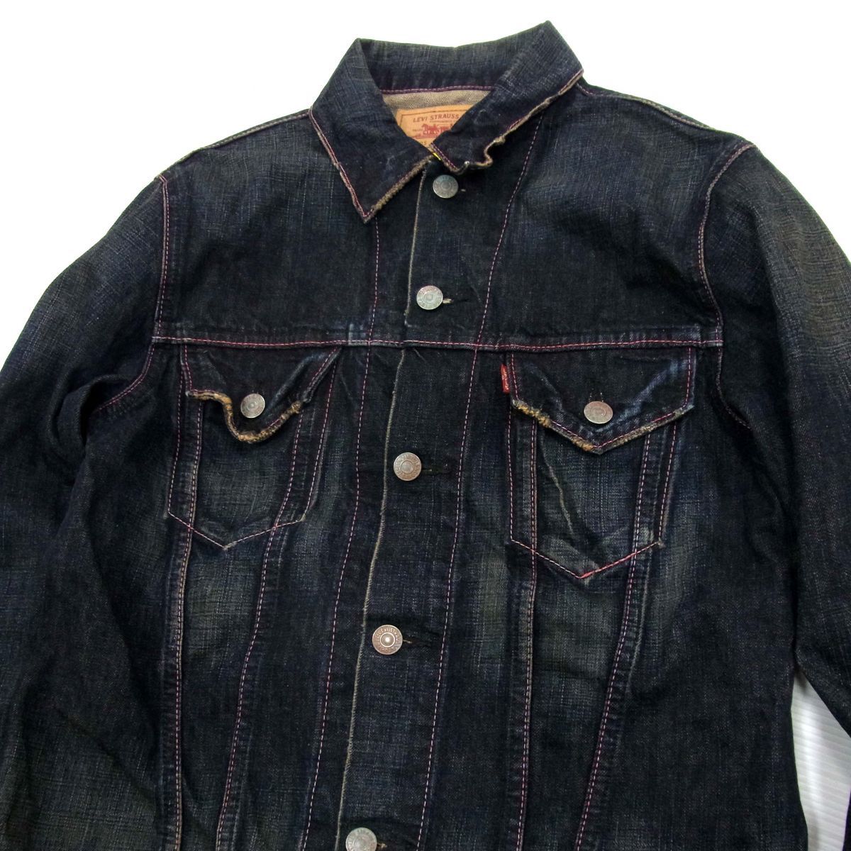 美品□Levi