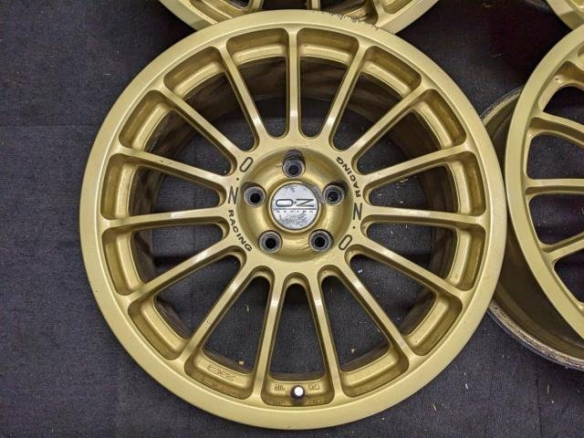 D】OZレーシング 17インチアルミホイール4本セット オフセット48 7J 