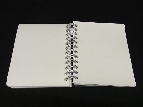 エルメス ユリスミニ（手帳・ノート・紙製品｜文房具