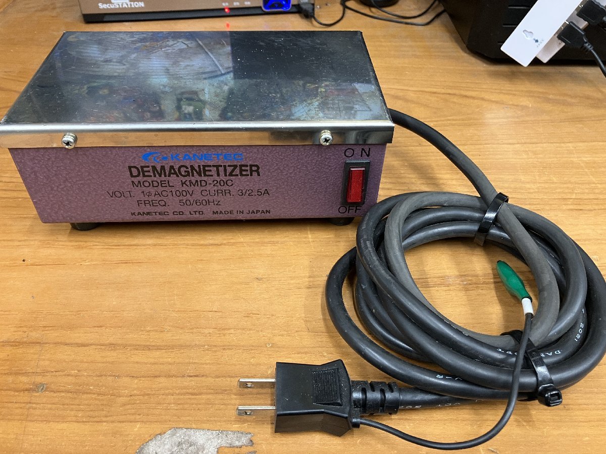 ○ makita マキタ 常圧・高圧 エアーコンプレッサー AC400X 不良あり