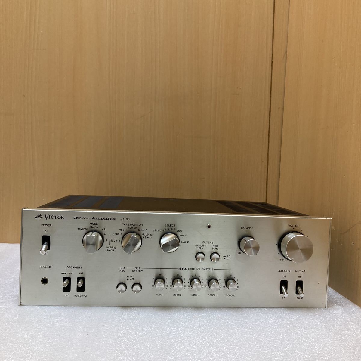 YK0622 Victor ビクター JA-S8 プリメインアンプ 通電入りますが　音が出ません　ジャンク品　0210