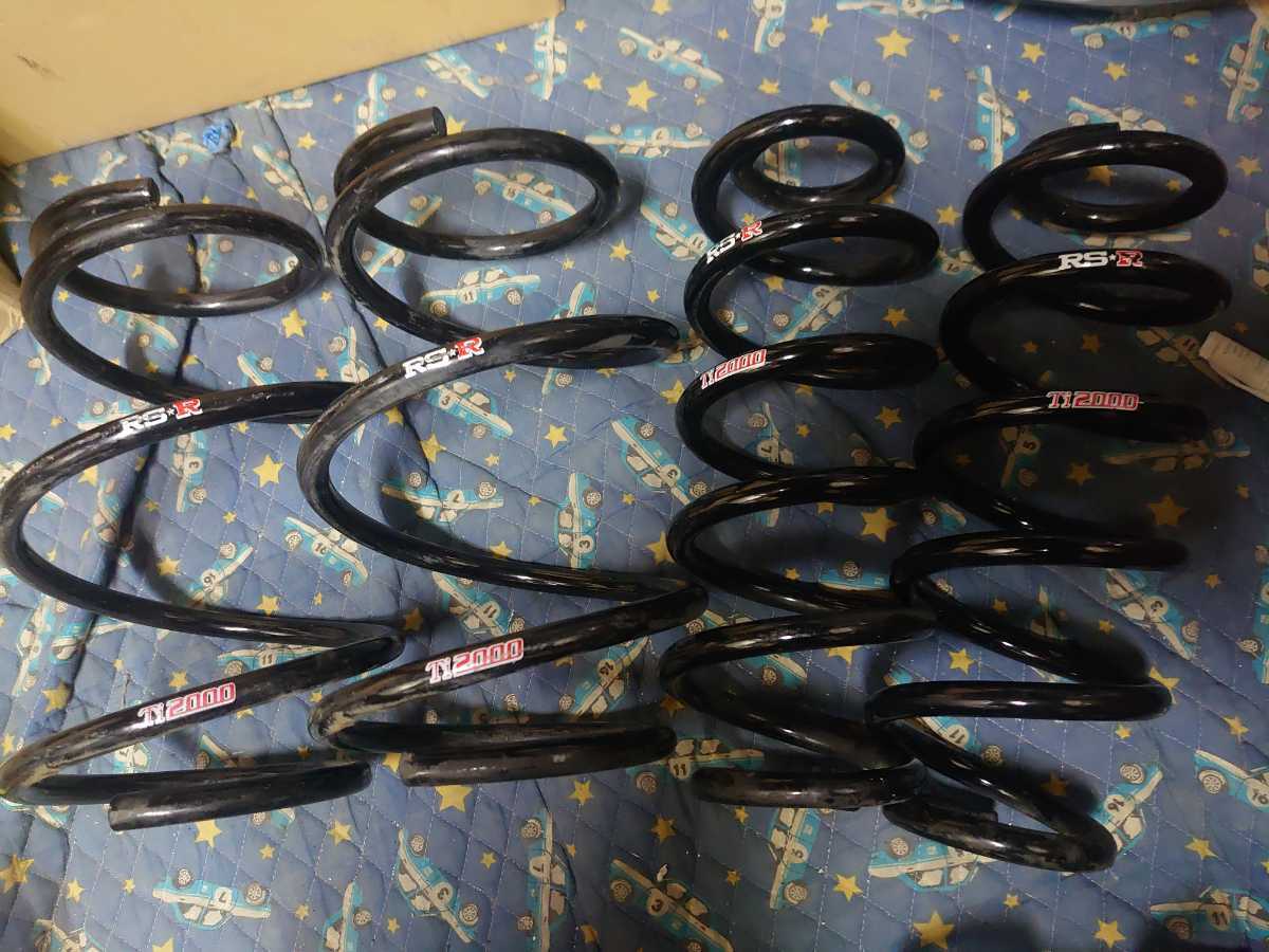 プリウス　50系　RSR　RS-R Ti2000　ZVW52　PHV　ダウンサス　　中古　52プリウス　スーパーダウン