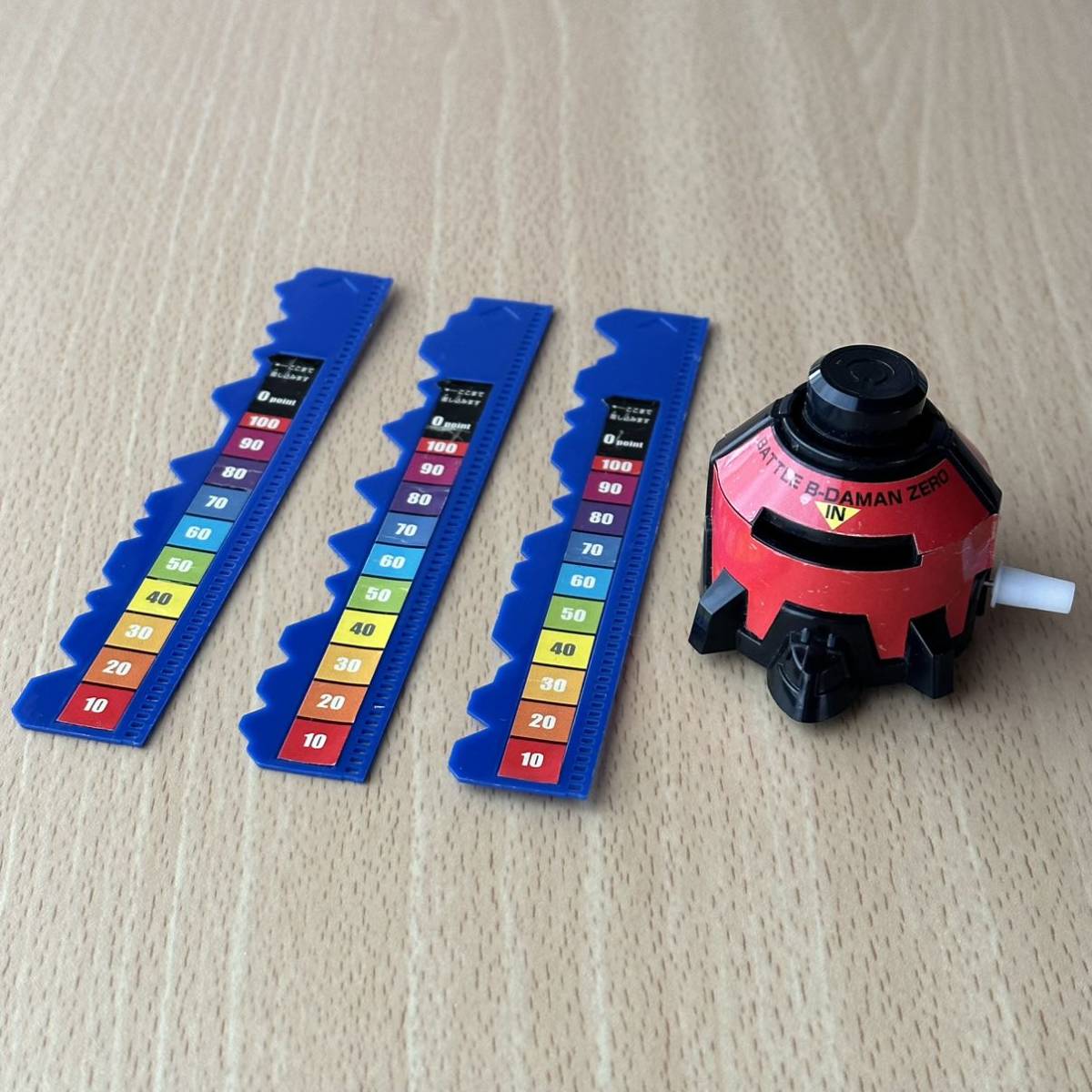 ビーダマン パーツ ターゲットビーダマン 的 レッド グリーン ブルー