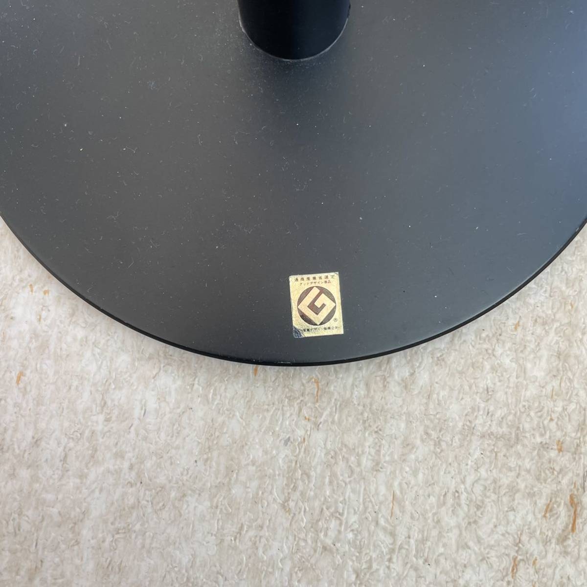 ヤマギワ　グッドデザイン賞 テーブルランプ ナイトスタンド テーブルライト 照明 デスクライト Gマーク_FLOS 