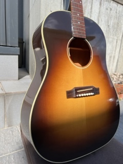 Gibson ギブソン J-45 True Vintage (TV) アコースティックギター