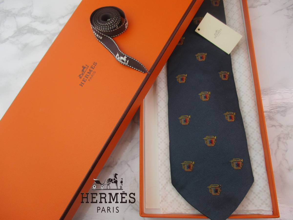 個人出品　エルメス　HERMS　ネクタイ　シルク　ネイビー系　エンブレム柄　フランス製　正規品　ビンテージ