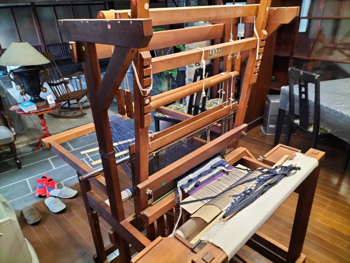 兵庫県より出品】機織り機、手織り機、高機 本格的な織機です♪ 付属品  