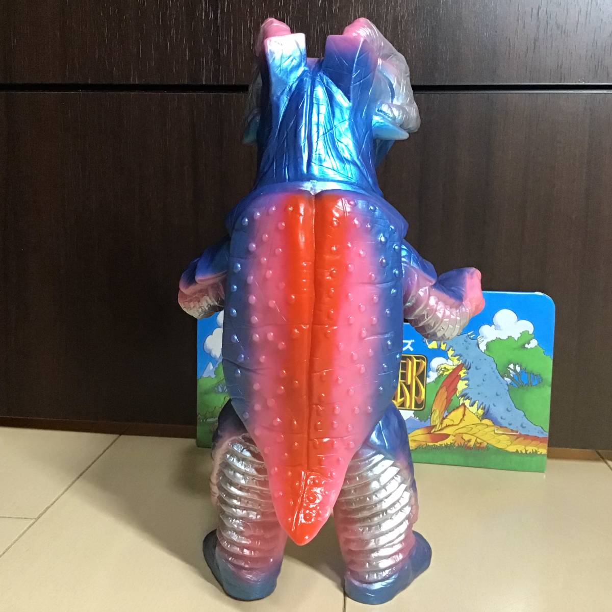 円谷コミュニケーションズ 怪獣郷 ゼットン二代目 ピンク成形色 怪獣 