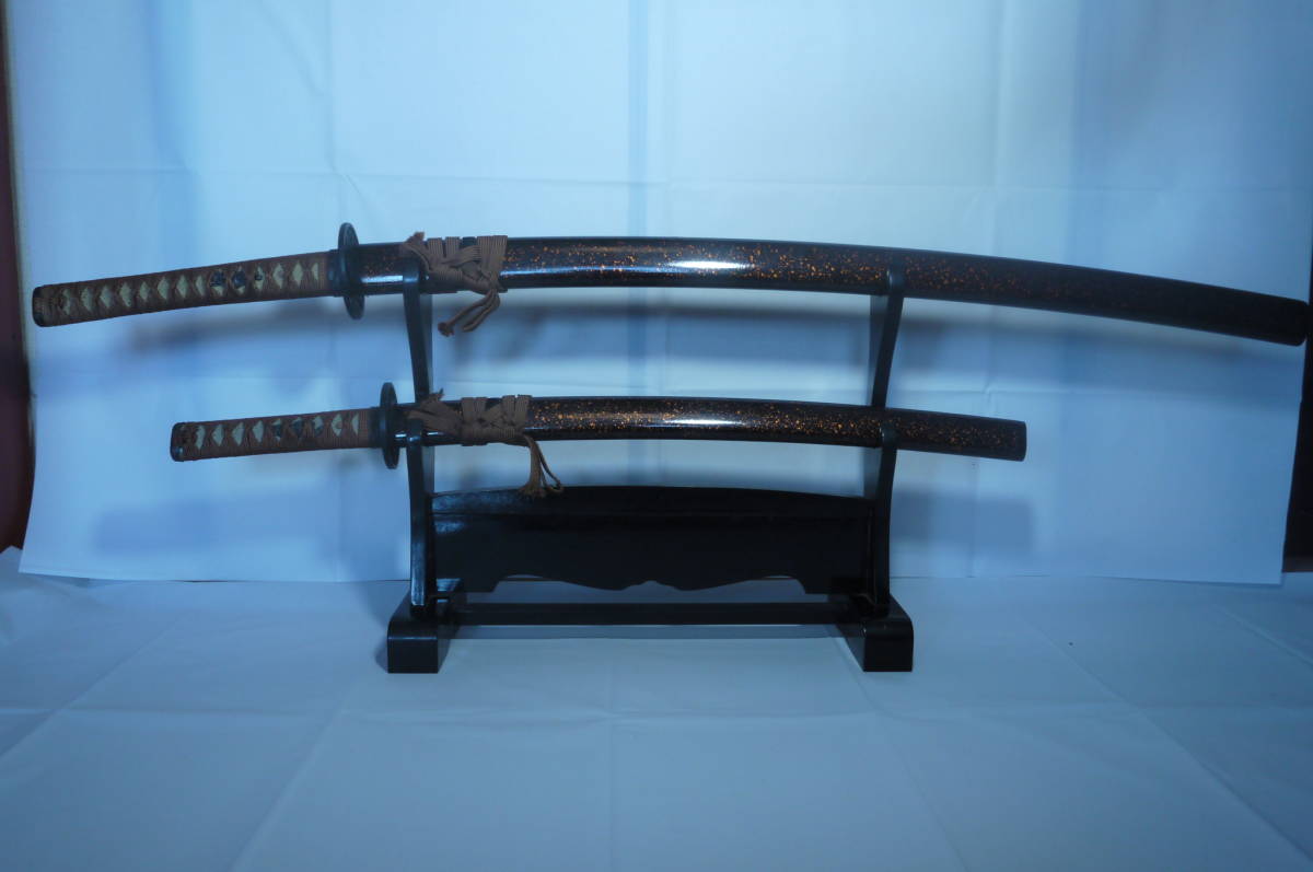 吉祥登竜門陣太刀 【美品】観賞用 模造刀 日本刀 鯉 スタンドセット 掛け台付き 吉祥登竜門陣太刀 【美品】観賞用 模造刀 日本刀 鯉 スタンドセット