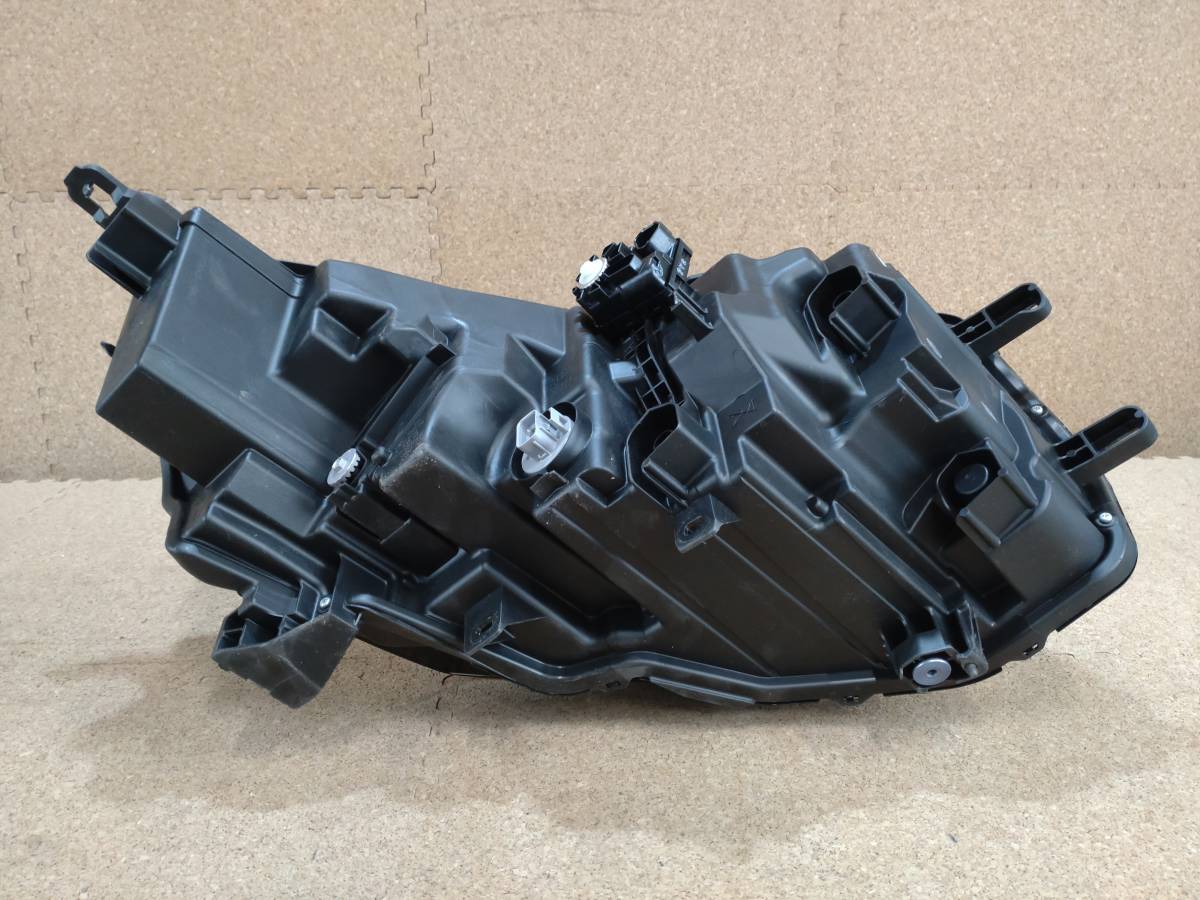 【美品】ホンダ ステップワゴン スパーダ e:HEV RP6 RP7 RP8 左ヘッドライト LED KOITO コイト 100-622DF 打刻印:J1【R5-587C-K】 ステップワゴン ホンダ スパーダ | スパーダの価格・新型情報・グレード諸元 (ハイブリッド)｜価格・新型情報