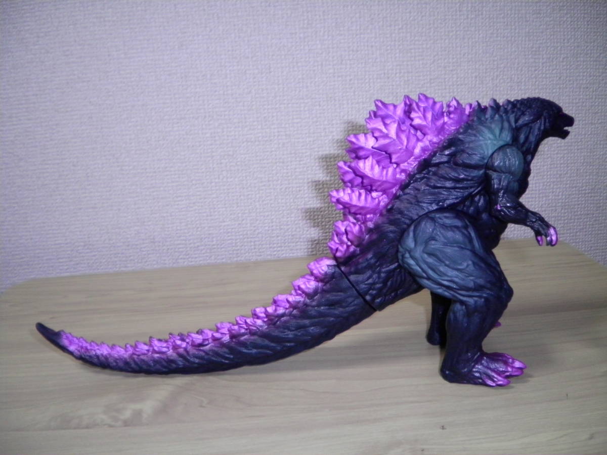 □新品 ゴジラ 2017 怪獣惑星 背ビレ パープル Ver. リペイント 16cm 