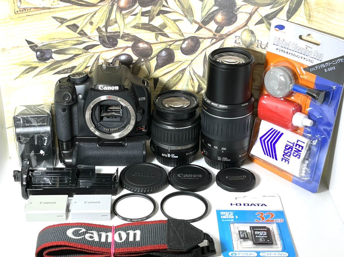 週末値下 美品 キャノン Canon EOS Kiss x2 Wレンズ バッテリーグリップ付き ショット数極少 初心者オススメ 新品カード付きすぐに撮影可