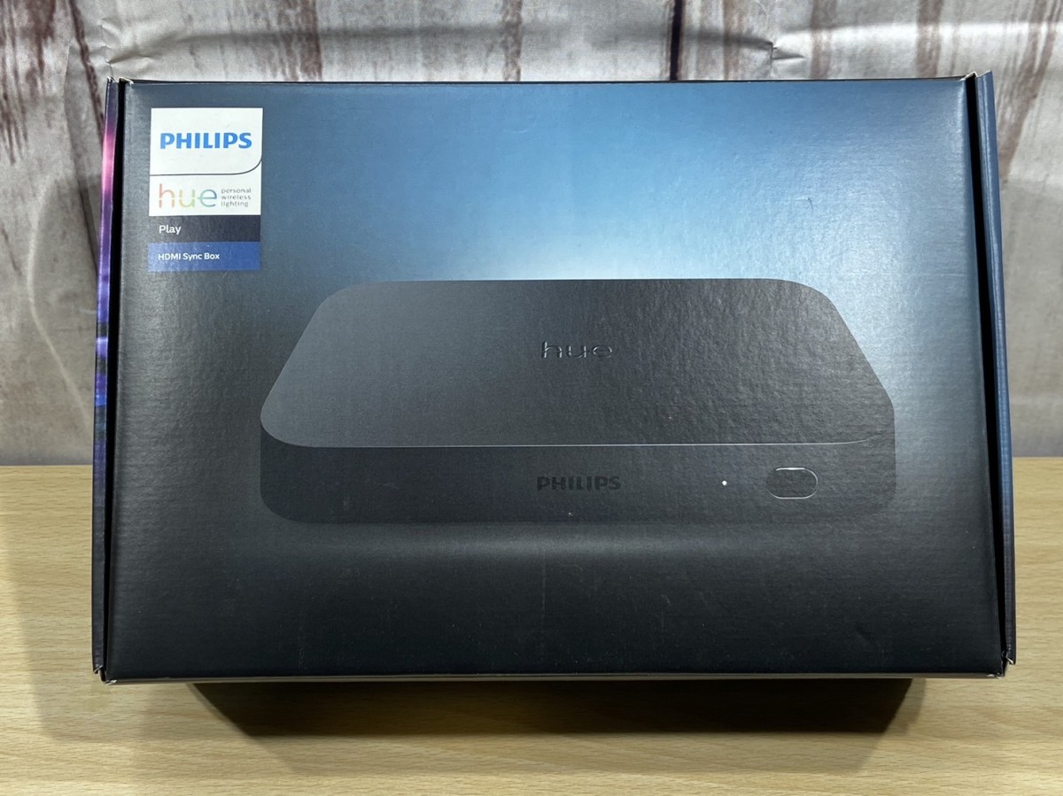 PHILIPS Hue Play HDMI Sync Box　未使用品 PHILIPS Hue Play HDMI Sync Box 未使用品 Philips Hue Syncbox 中古