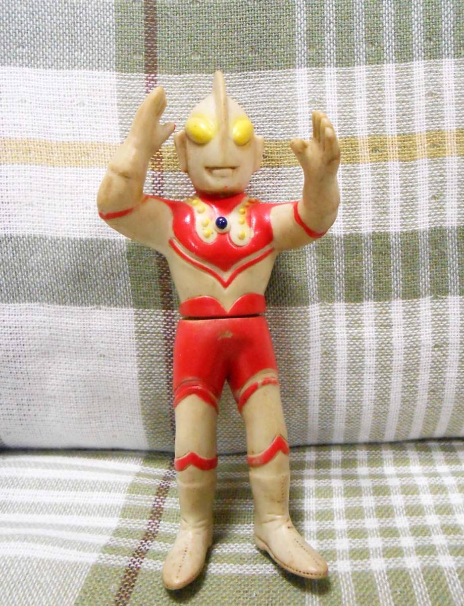 ブルマァク　ウルトラマン ゾフィー　ソフビ 約11.7cm