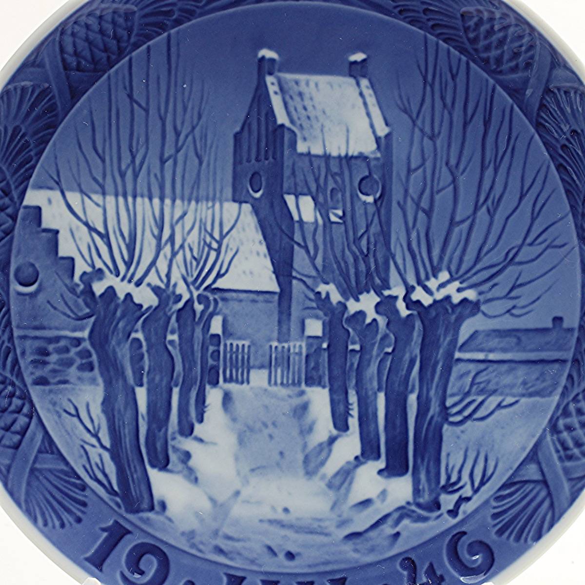 1946年 ロイヤルコペンハーゲン イヤープレート 「村の教会」 北欧