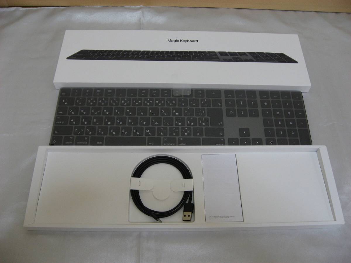 ◇Apple Magic Keyboard テンキー付き MRMH2J/A スペースグレイ Magic