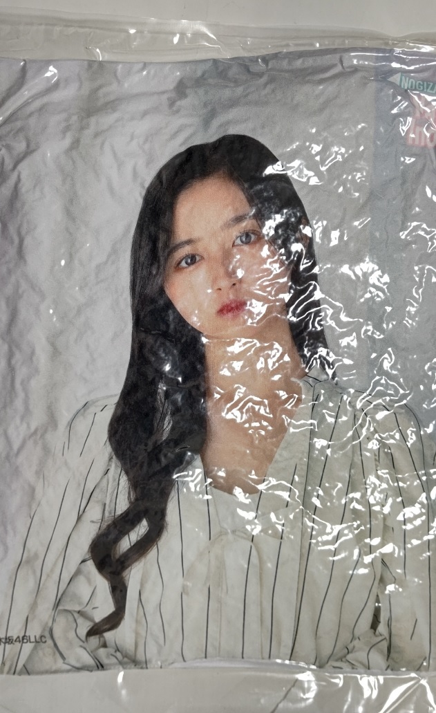 乃木坂46 与田祐希 メンバーデザイン個別クッション 2023年 福袋 乃木坂46 メンバーデザイン個別クッション 与田祐希 2023年福袋 乃木坂