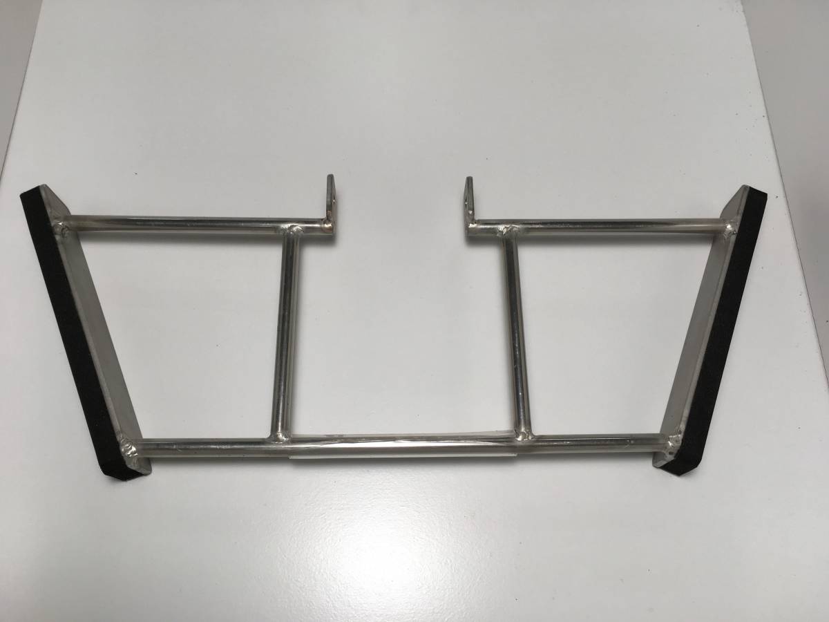 ～０３スポーツスター用 　ニーグリップバー（ニーアシストプレート）_5