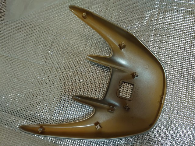 ライブディオＺＸ　リアウィング　銀　ハネ_2