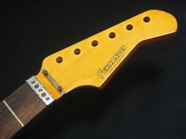 FERNANDES FR-50 ショートスケール メイプルネック ローズ指板 22F ロックナット仕様 ナチュラルヘッド