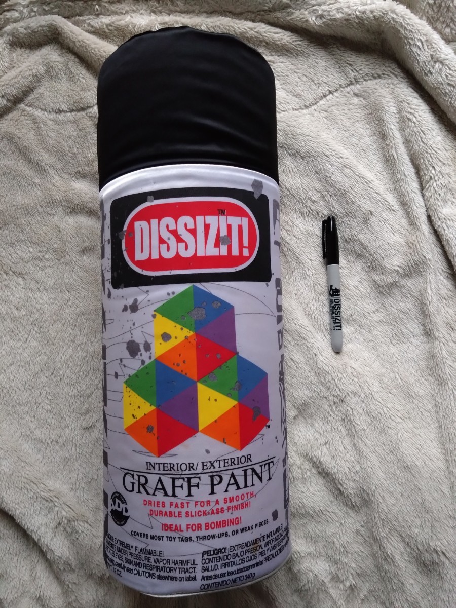DISSIZIT!×XLARGE コラボスプレー缶クッション Gaps and Cracks with Original Dispenser 置物