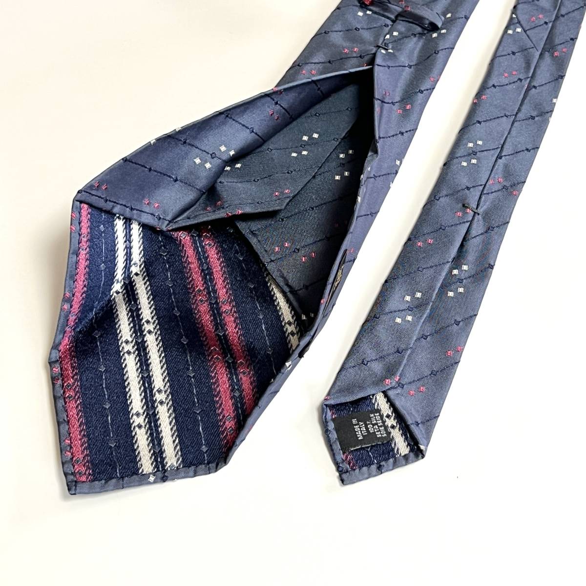 【新品未使用】アット ヴァンヌッチ Atto Vannucci タイユアタイ セッテピエゲ ブルー 桜色 ジャガードストライプ クラシック イタリア製