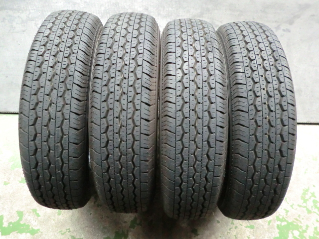 限定SALE，新品 ダイナ　トヨエース等　新品時のイボイボまだ見えます　ブリヂストン　RD-613　2022年製　145/80R13　88/86N　LT　4本セットA-4⑨