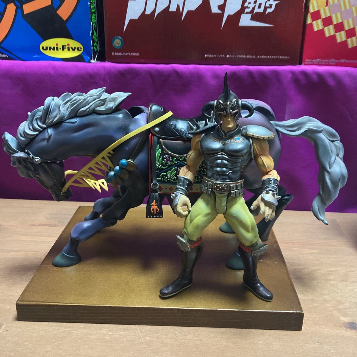 海洋堂 XEBEC TOYS 北斗の拳 バイオレンスアクションフィギュア 黒王号 世紀末覇者拳王 ラオウ